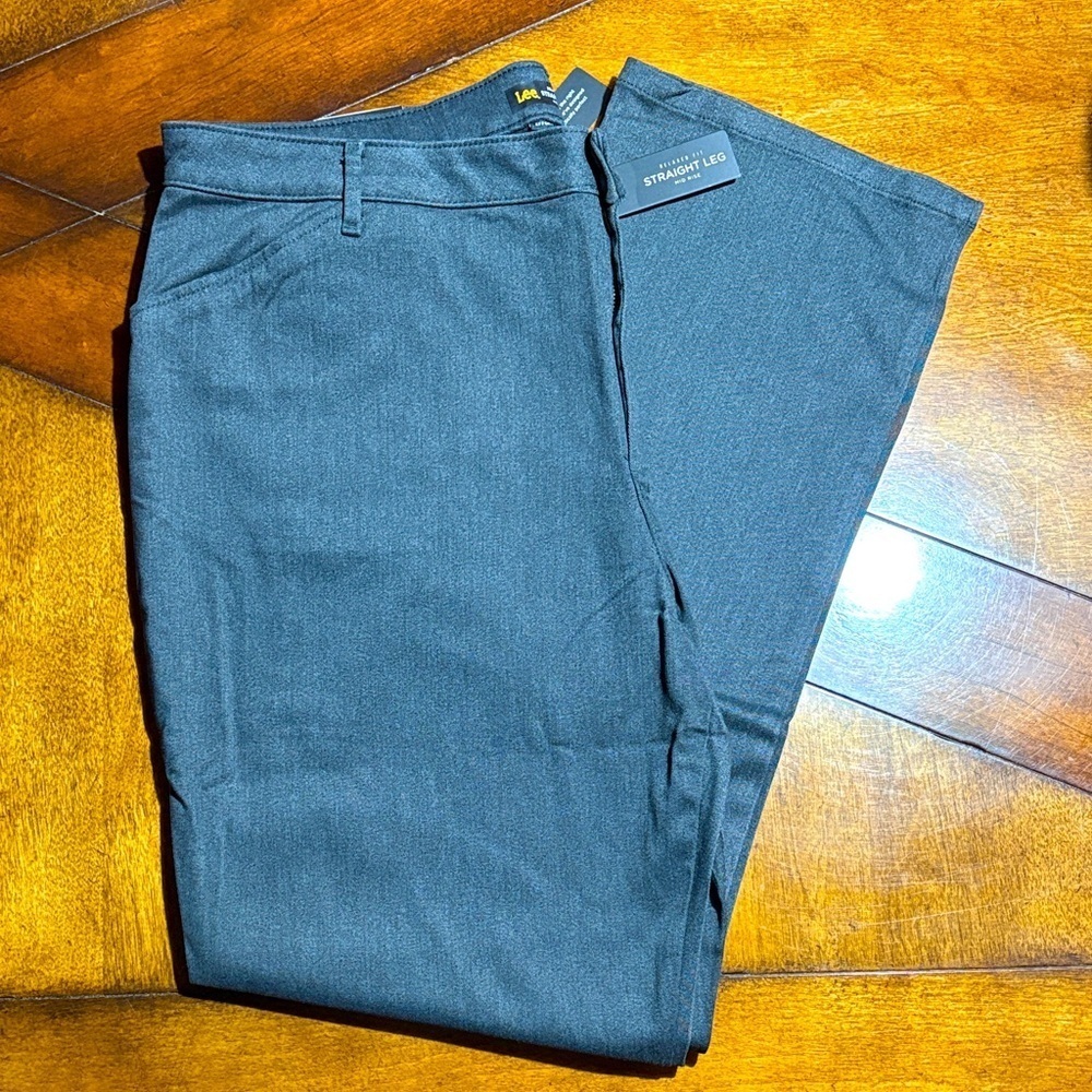 New Lee Charcoal Straight Leg Pants Size 18 Stretchy
